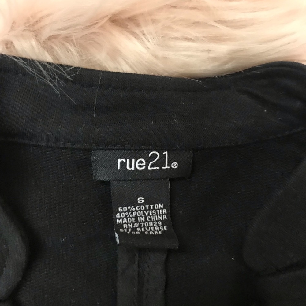 Jacket - Picture 3 of 3